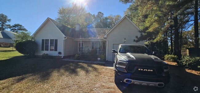 Building Photo - 41 Oakwater Dr Rental