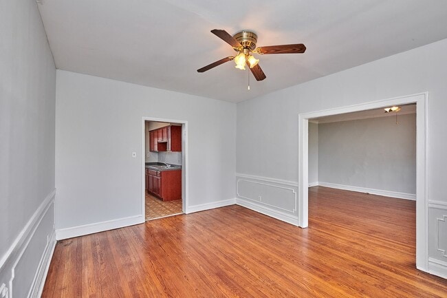 Photo - 5453 S Everett Ave Unidad 3A