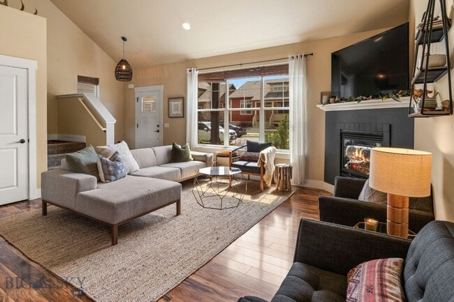 Photo - 3891 Galloway St