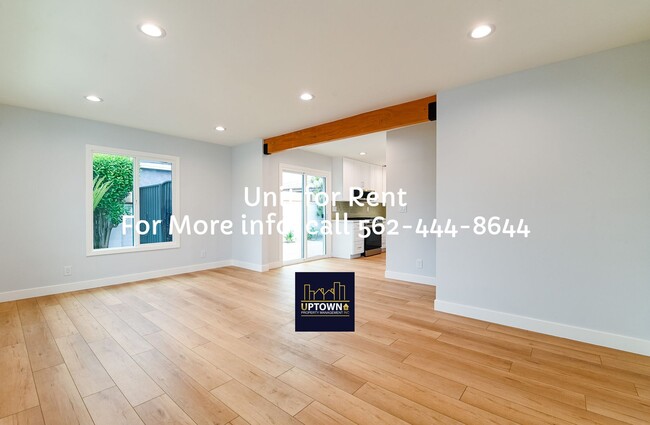 Photo - AVAILABLE - July 1 - HOUSE - 3 Bedrooms / 2 Baths - Long Beach