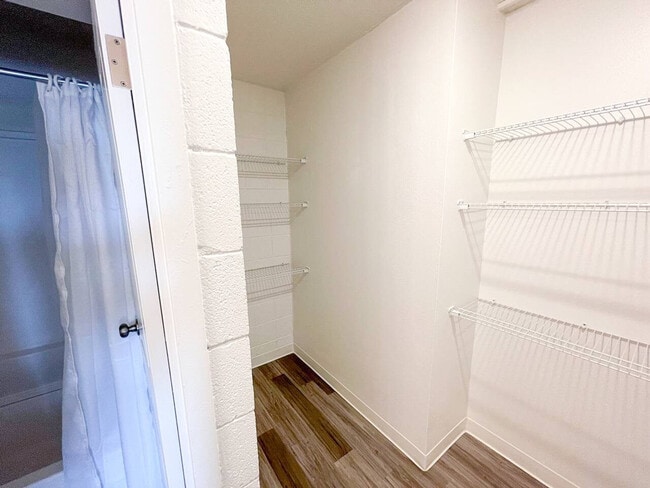 Photo - 318 E McMillan St Unit SI ID1534911P