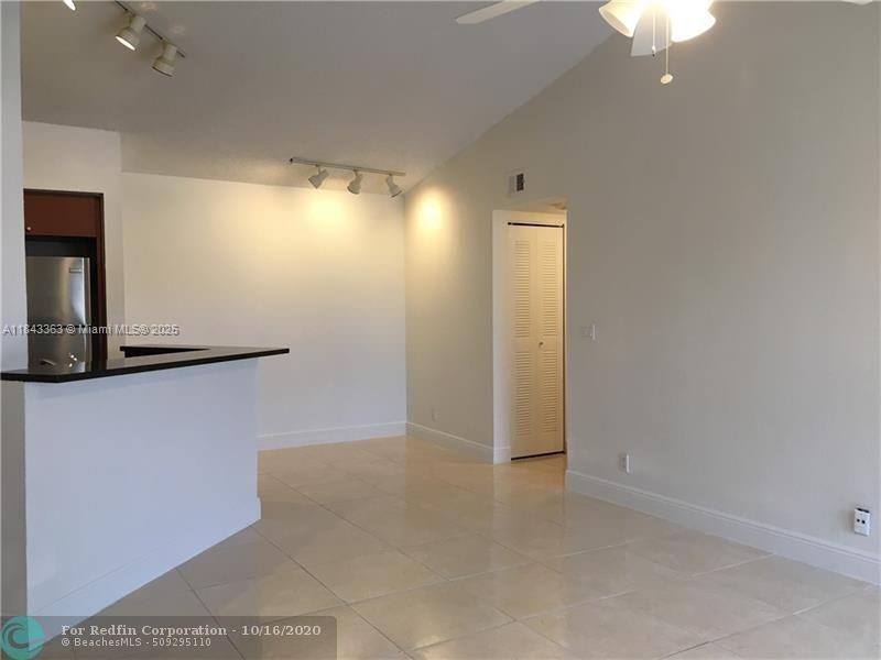 Photo - 3360 Pinewalk Dr N Unit 1338