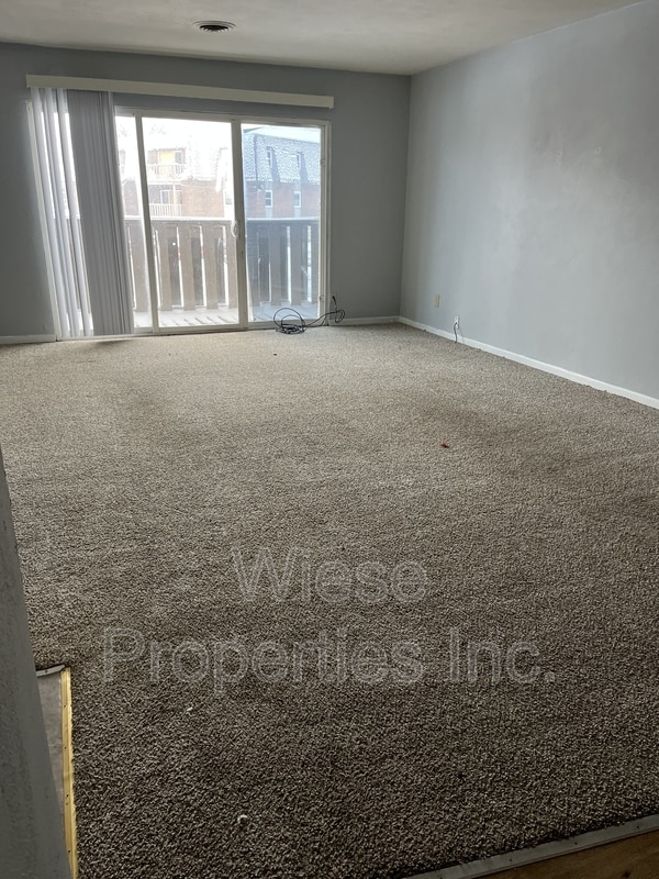 Building Photo - 3120 Butler St Rental