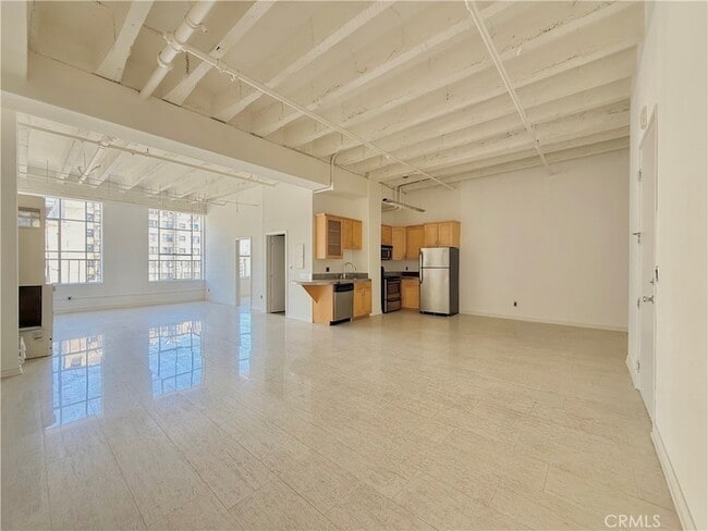 Building Photo - 312 W 5th St Unit 714