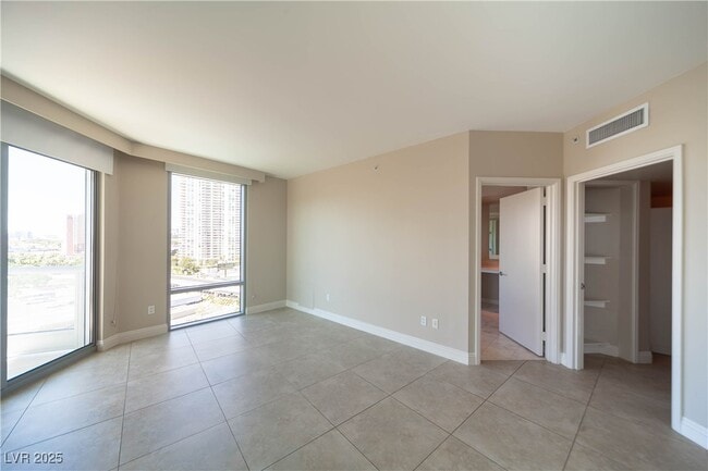 Photo - 222 Karen Ave Unit 907