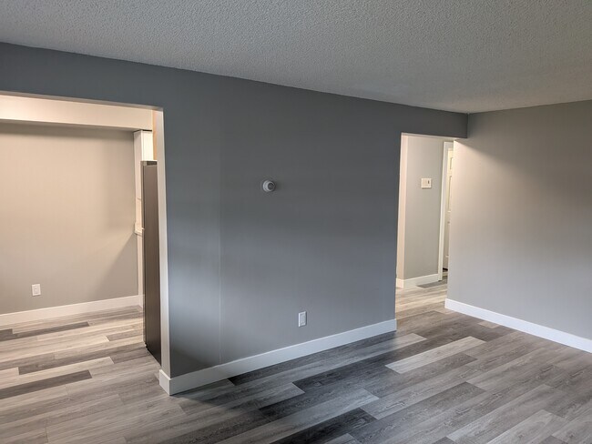 Photo - 46117 Gore Ave Unit 1