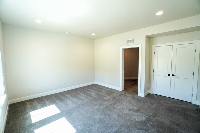 Photo - 3045 S Honeycomb Way