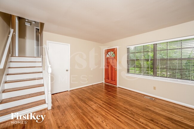 Photo - 1326 Potter Ave