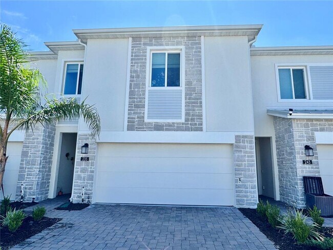 Photo - 235 Nine Iron Dr Townhome