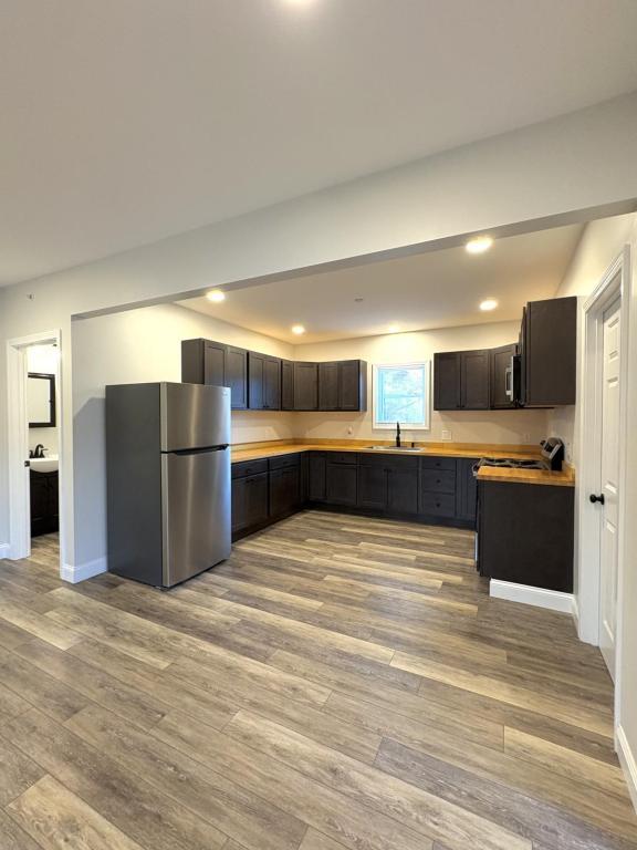 Building Photo - 39 High St