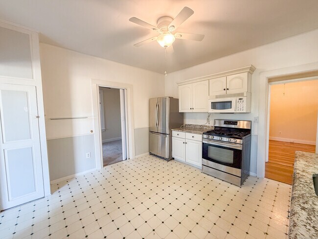 Photo - 190 Montauk Ave Apartamento Unidad 1