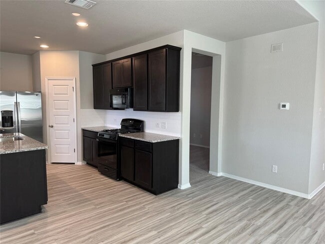 Photo - 151 Bent Crk Ln