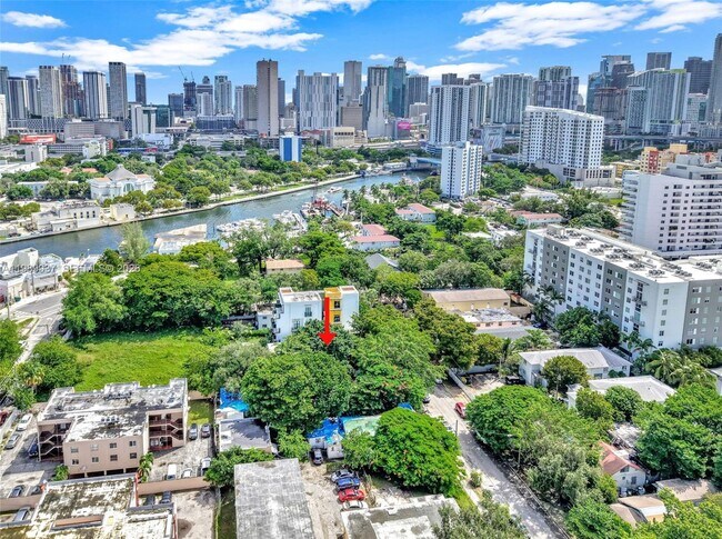 Photo - 641 NW 2nd St Unit 1