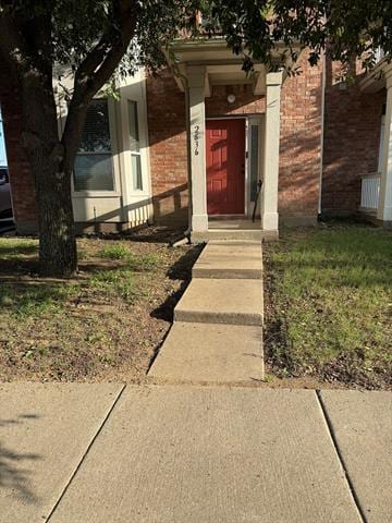 Building Photo - 2636 Boedeker Dr