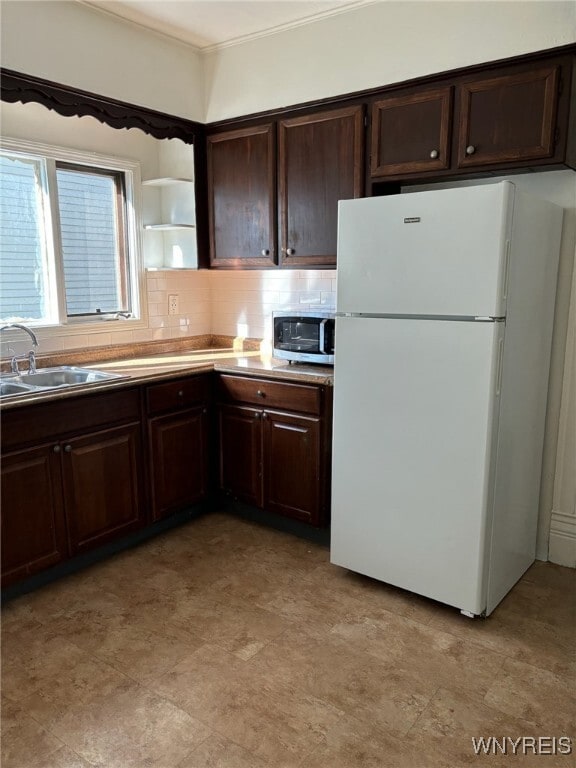 Photo - 37 Abbottsford Pl