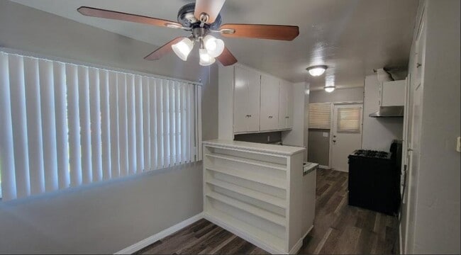 Photo - 2832 Cogswell Rd Unidad 2832