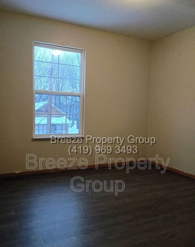 Photo - 514 Clyde St