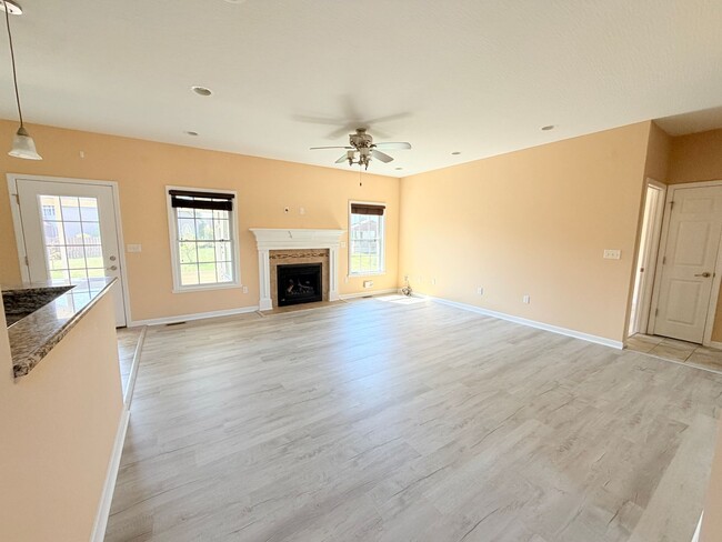 2073 Pawnee Trail