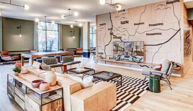 Photo - 15551 NE Turing St Unidad SI ID1504807P