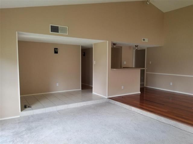 Photo - 1305 Clearview Dr