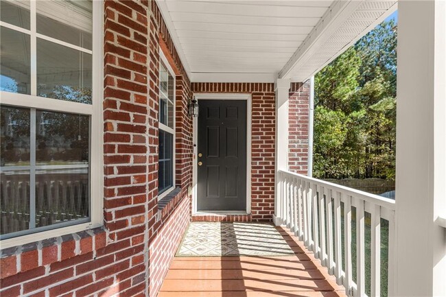 Photo - 3751 Roxfield Dr NE