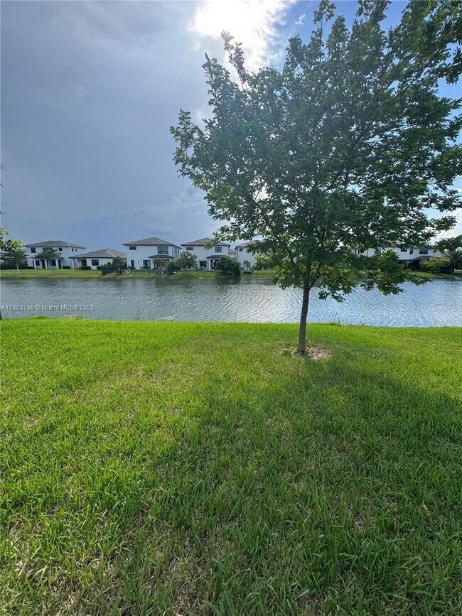 Photo - 4398 SW 173rd Ave