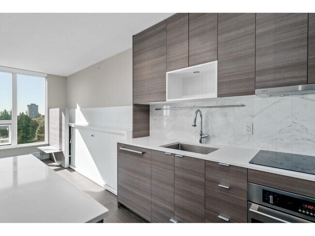Photo - 13398-13104 104 Ave Unit 12XX