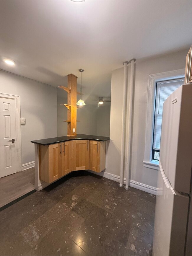 Photo - 270 HARRISON Ave Unit 202