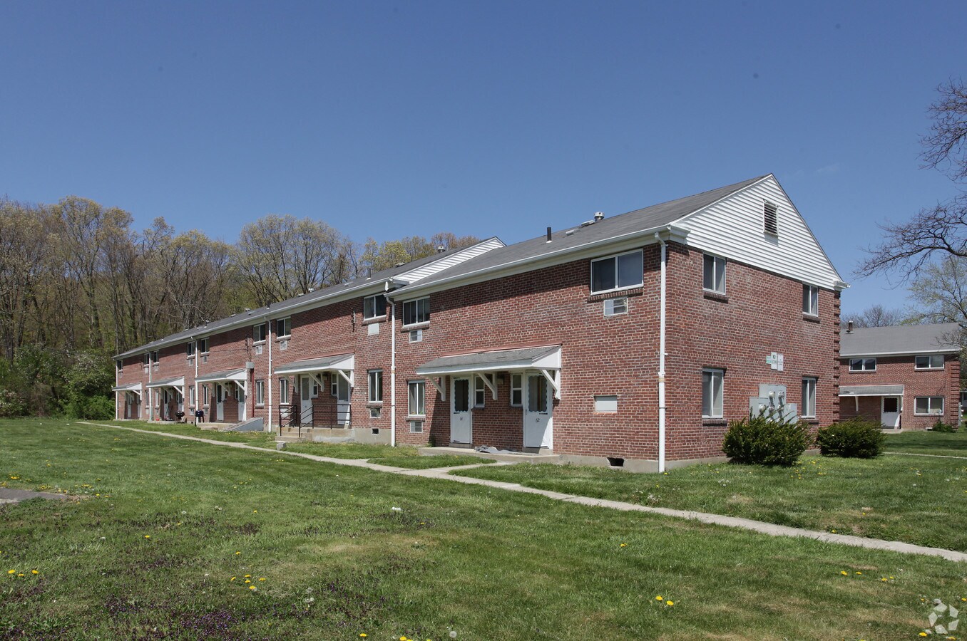 Photo - Country Village Apartments