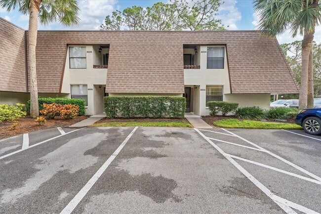 Photo - 4602 Ringwood Meadow Unit 13
