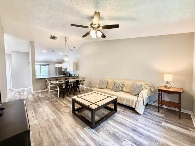 Photo - 12969 Pennypacker Trail Unit 15