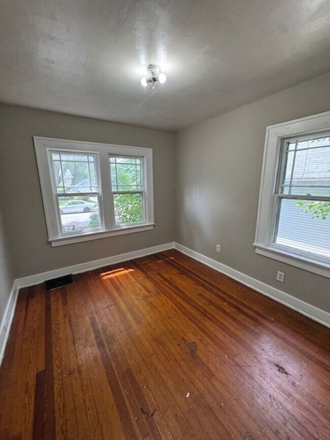 1018 Archer Ave Unit 1018 Archer