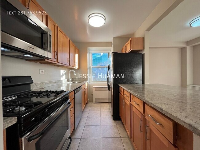 Photo - 310 Greenwich St Unit 7HI