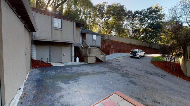 Building Photo - "Charming Studio Retreat in San Rafael – C... Unit A Rental