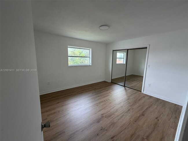 Photo - 437 NW 44th Ave Unit UP