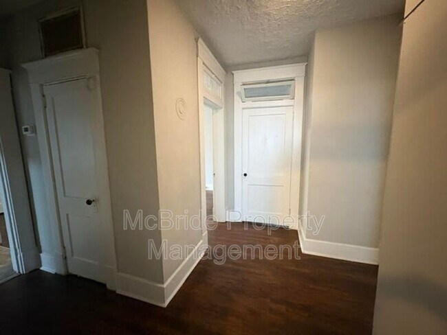 Photo - 1837 Fenwick St