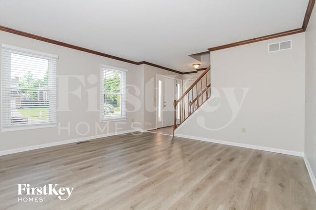 Photo - 8635 Coran Dr