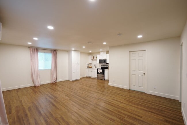 Photo - 4773 Sierra St Unit 2