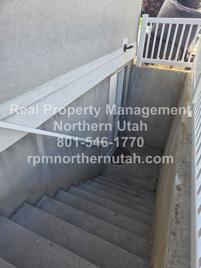 Photo - 4 Bed 2 Bath Basement Unit in Syracuse!