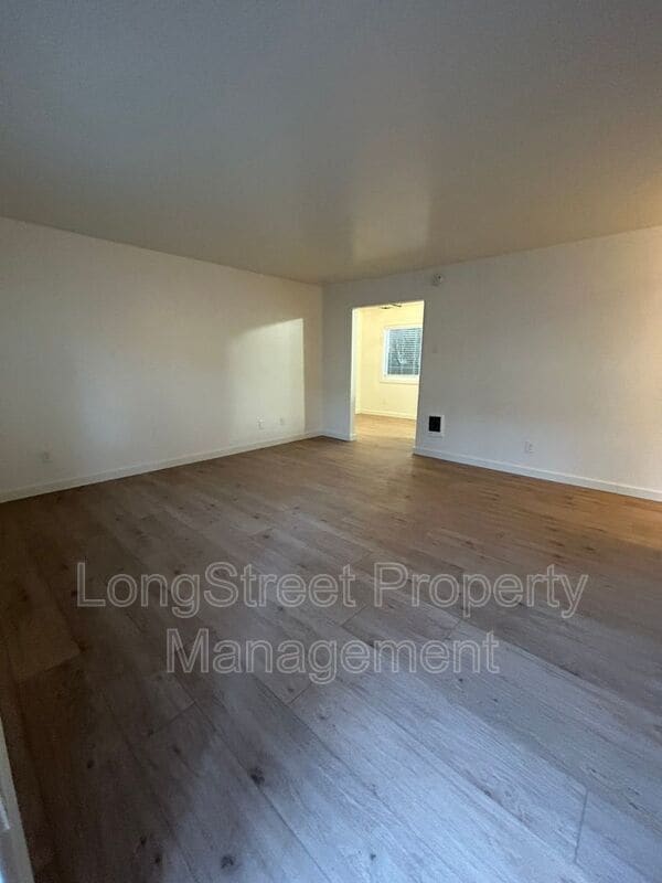 Photo - 11380 SW Greenburg Rd Unidad 2