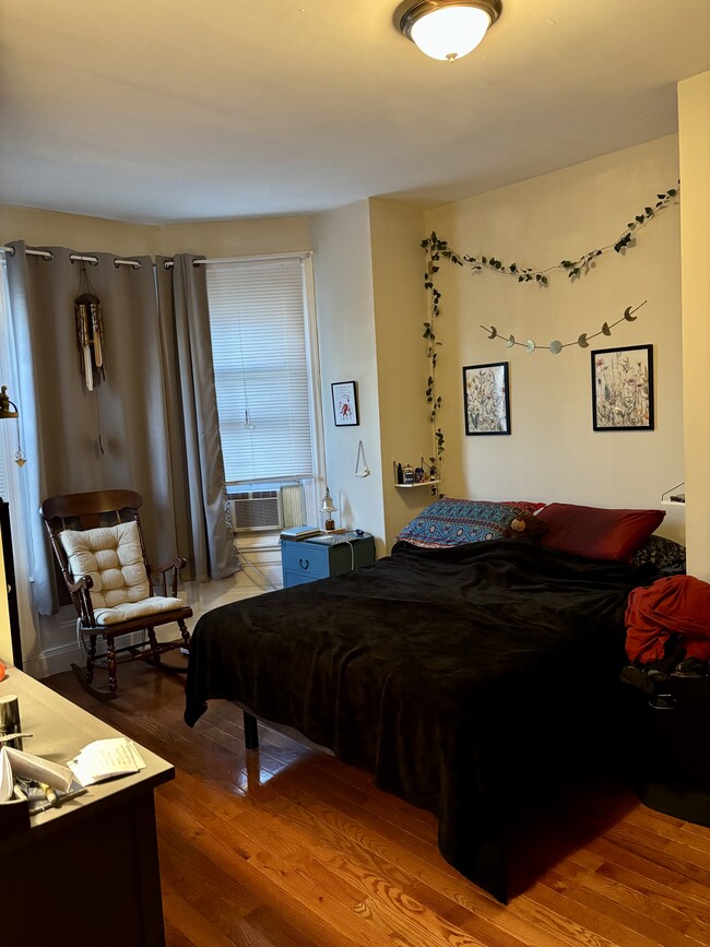 Photo - 2518 Poplar St