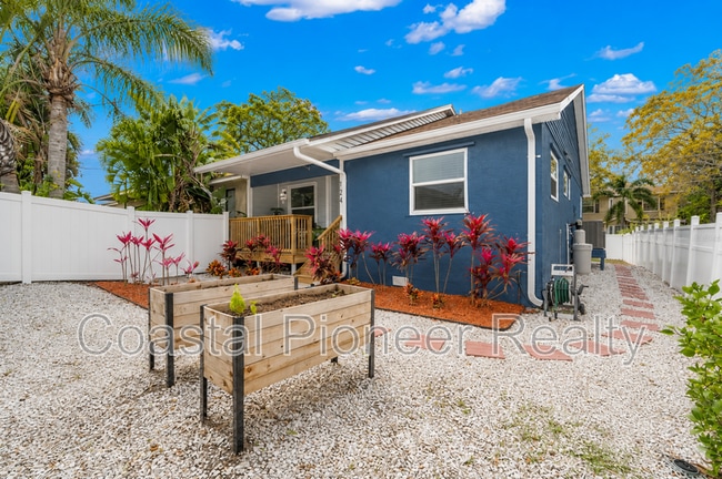 Photo - 124 Anclote Rd