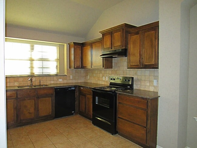 Photo - 2533 NW 186th St