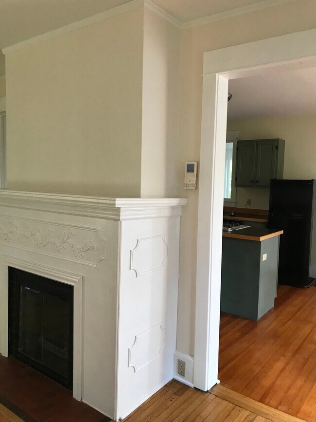 Photo - 423 Mitchell St