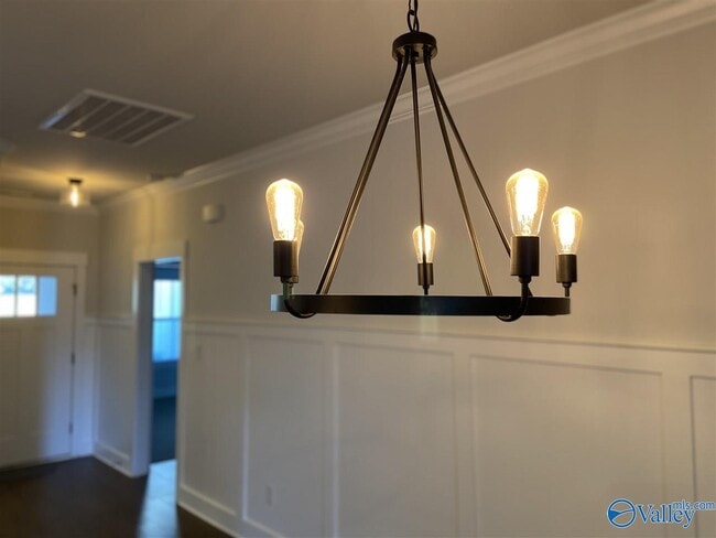 Photo - 442 Legend Oak Way SW