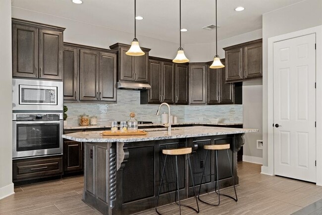 Photo - 7109 Cut Plains Trail