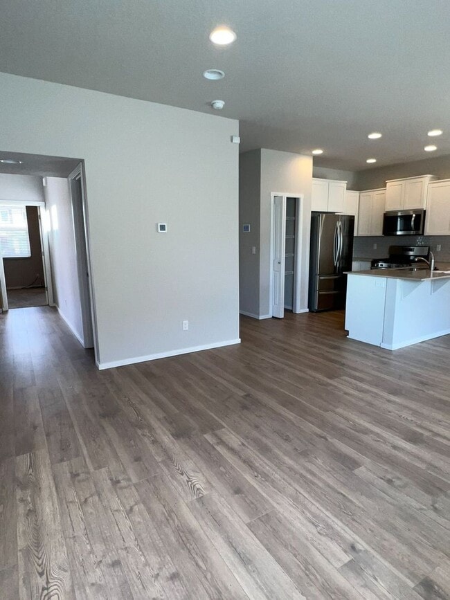 Photo - 20505 SE Evian Ave