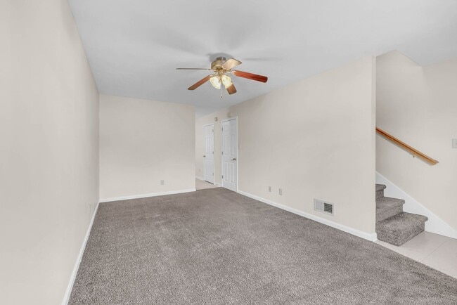 Photo - 784 Cherrybark Ln Unit 3