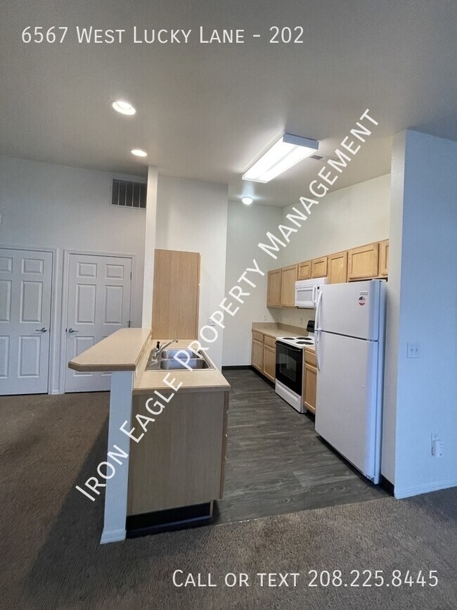 Photo - 6567 W Lucky Ln