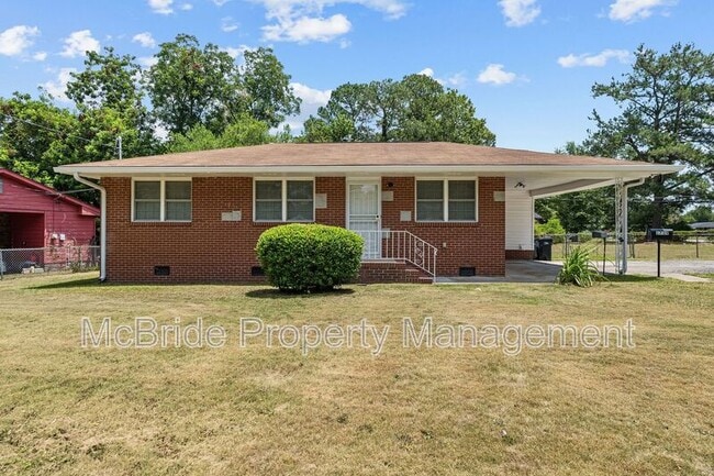 Building Photo - 1739 Cornell Dr